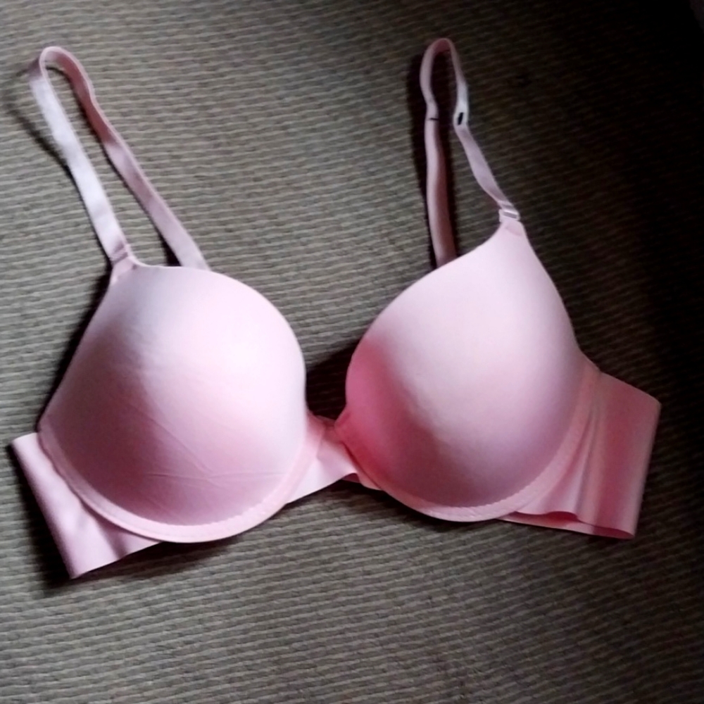 YMI Bra..... Please read description!